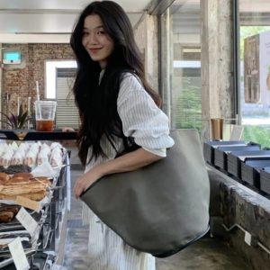 Artistic Canvas and Leather Patchwork Tote Bag Minimalist Casual Large Capacity Shoulder Bag with Storage Pouch