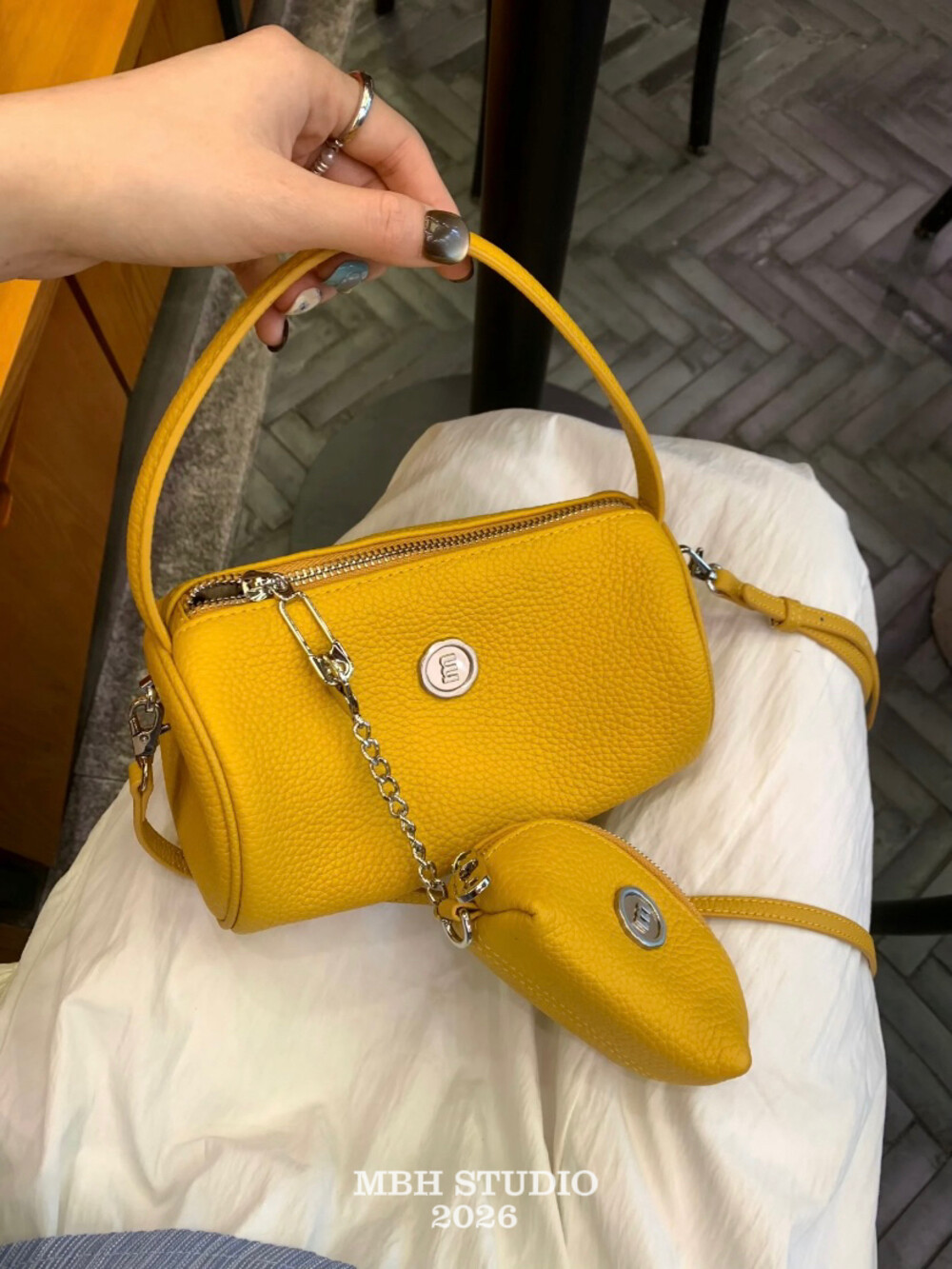 MBH Cute Cylinder Head Layer Cowhide Litchi Grain Leather Handbag