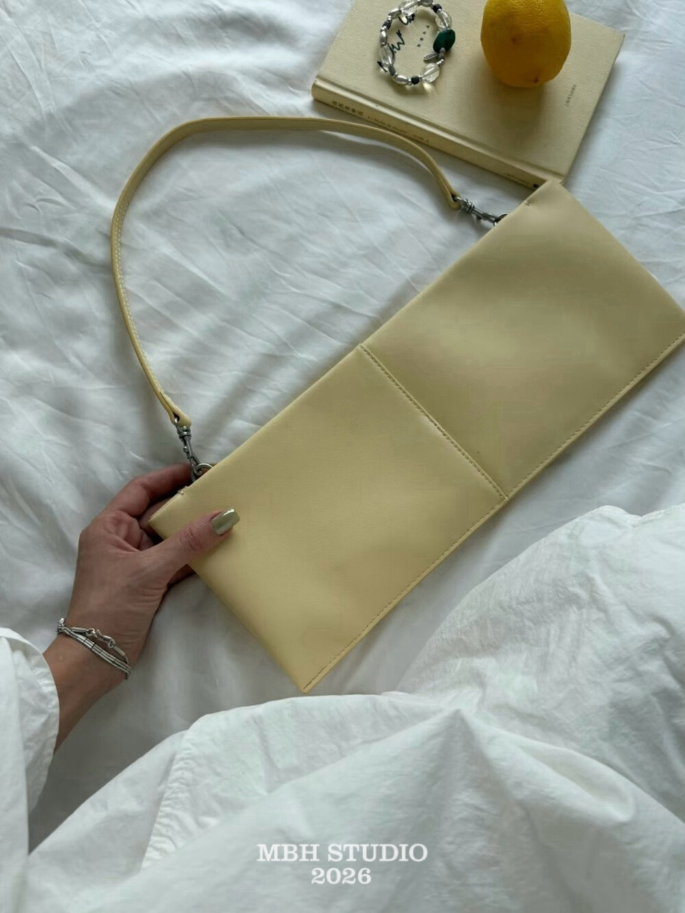 Minimalist Envelope Clutch Bag Top Layer Cowhide Leather with Shoulder Strap