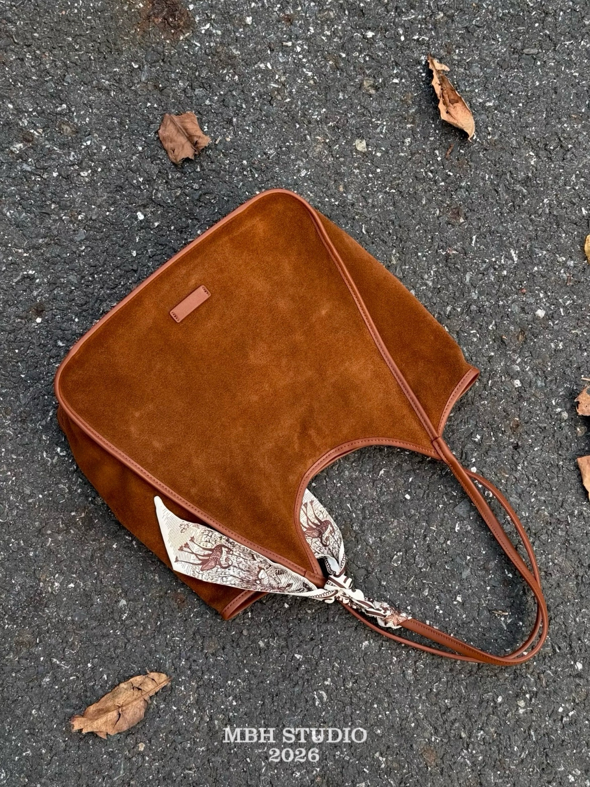 Vintage Suede Large Tote Bag Autumn Winter Large Capacity Shoulder Bag - Image 2