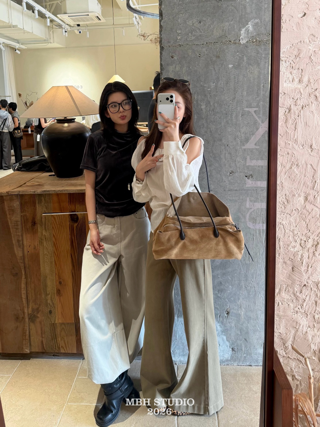 2026 Autumn New Frosted Leather Multi-Compartment Tote Bag Suede Relaxed Large Capacity Shoulder Bag